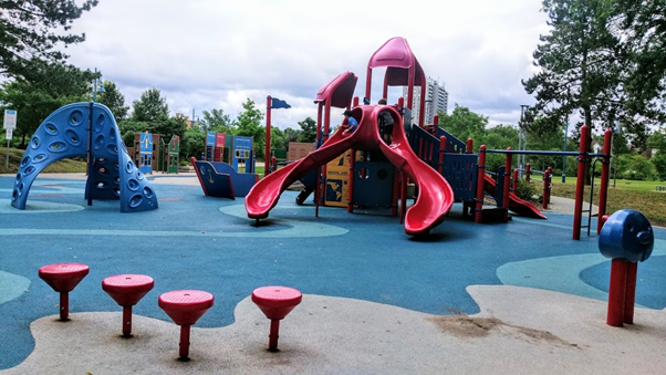 Port Credit Memorial Park